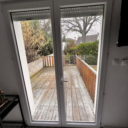 Appartement F3 ,2 Bedrooms With Parking Aeroport Orly A 20Mn Saint-Michel-sur-Orge Exterior foto
